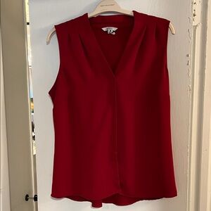 ZOZO Sleeveless V-Neck Camisole in Deep Red